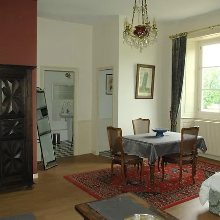 Chateau De La Guillonniere ベッド・アンド・ブレックファスト Dienné
