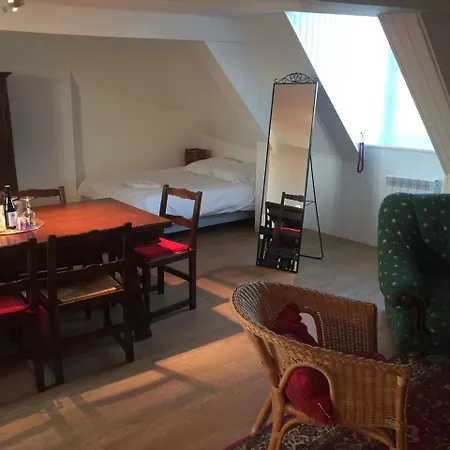 Chateau De La Guillonniere * Dienné